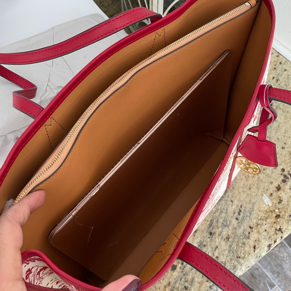 New Tory Burch Perry printed canvas & leather - Picture 5 of 13